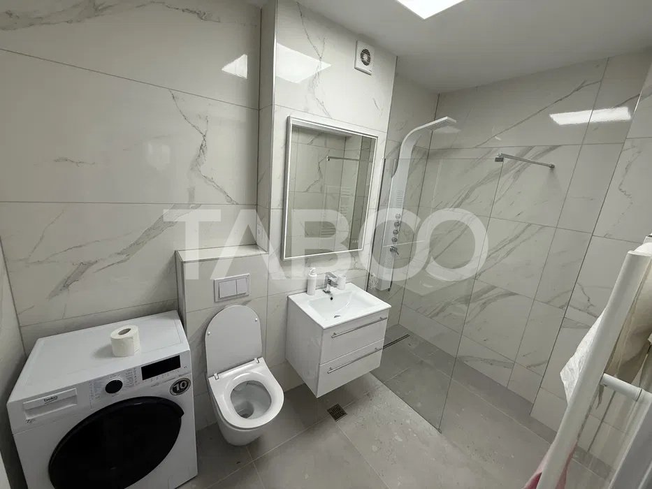 Apartament de inchiriat cu 2 camere balcon parcare Shopping City Mall