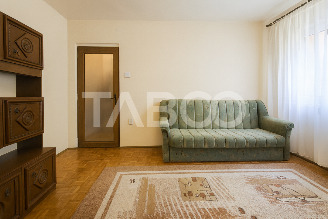 Apartament de inchiriat cu 2 camere etaj 1 Pet friendly