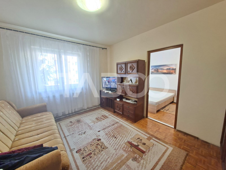 Apartament de inchiriat cu 2 camere etaj 1 Pet friendly