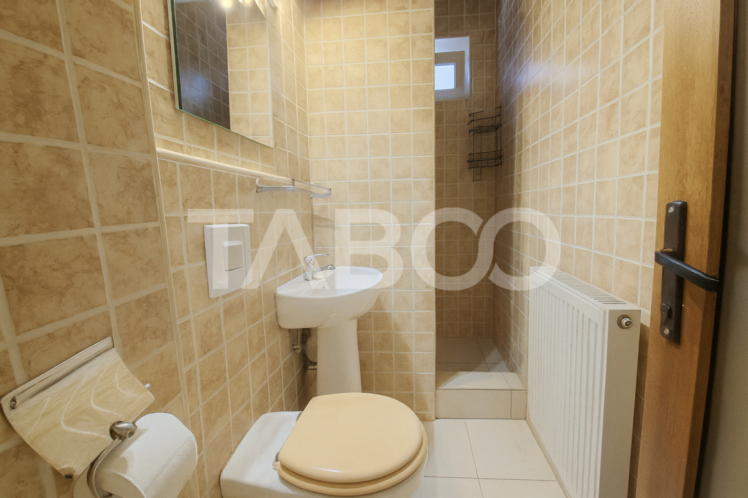 Apartament de inchiriat cu 2 camere etaj 1 Pet friendly