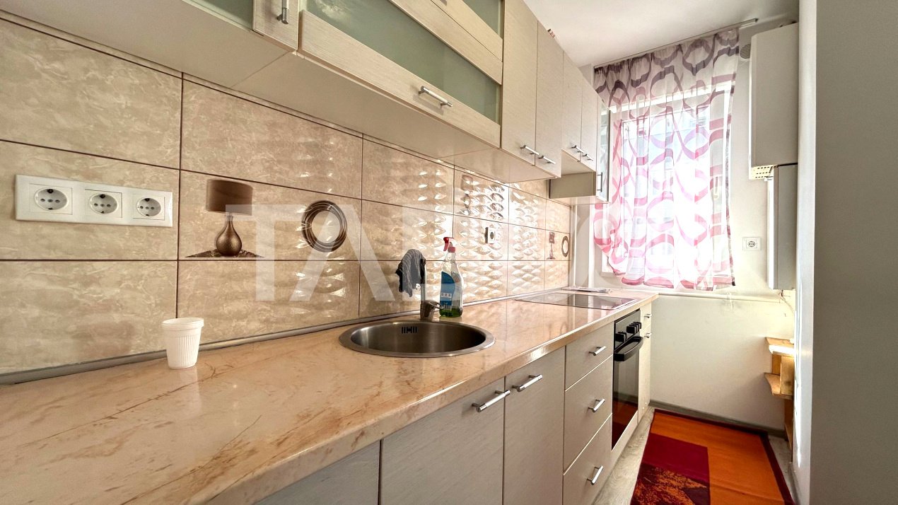 Apartament de inchiriat cu 2 camere loc de parcare balcon si pivnita