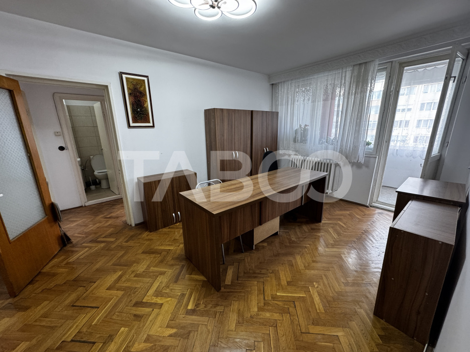 Apartament de inchiriat cu 2 camere si balcon Mihai Viteazul Sibiu
