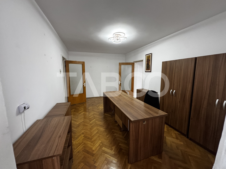 Apartament de inchiriat cu 2 camere si balcon Mihai Viteazul Sibiu