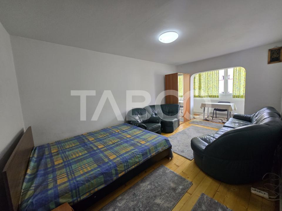Apartament de inchiriat cu 2 dormitoare decomandat Vasile Aaron Sibiu
