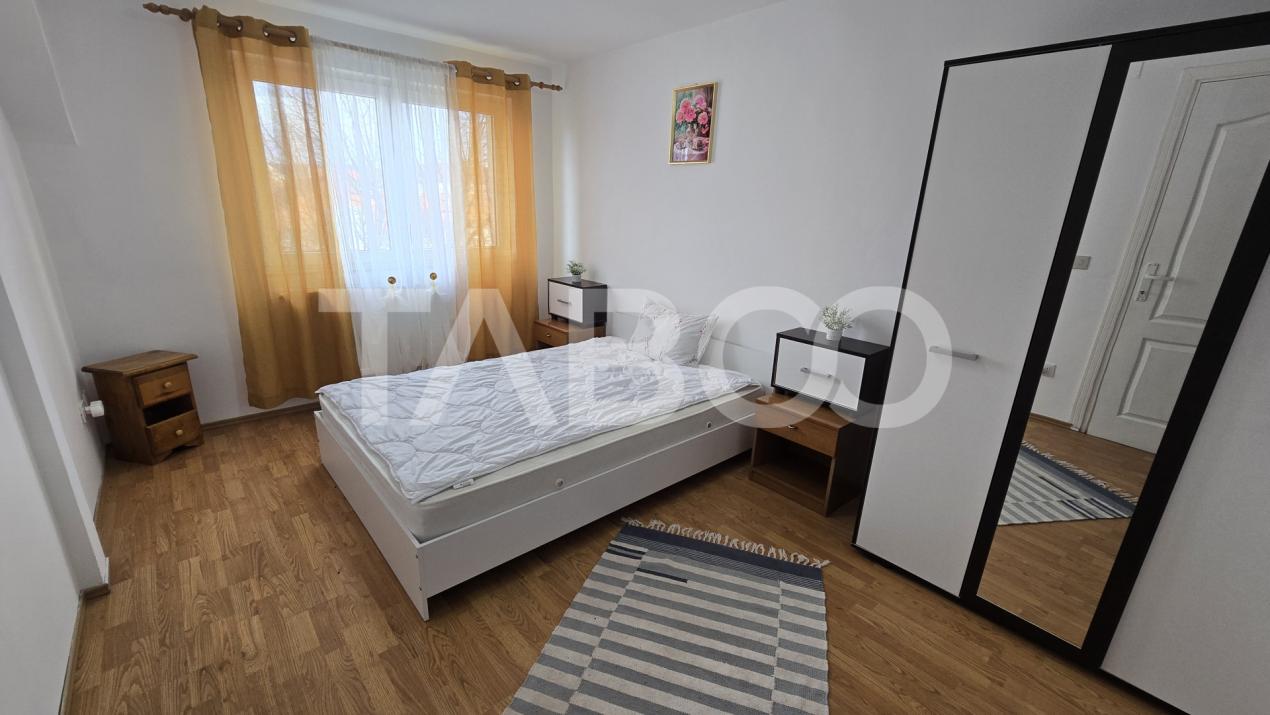 Apartament de inchiriat cu 3 camere 2 bai in zona Terezian Sibiu