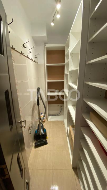 Apartament de inchiriat cu 3 camere si balcon etaj 1 Pets allowed