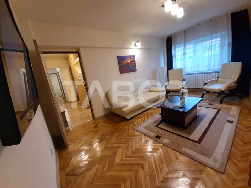 apartament-de-inchiriat-cu-3-camere-si-balcon-situat-in-zona-centrala-P19442