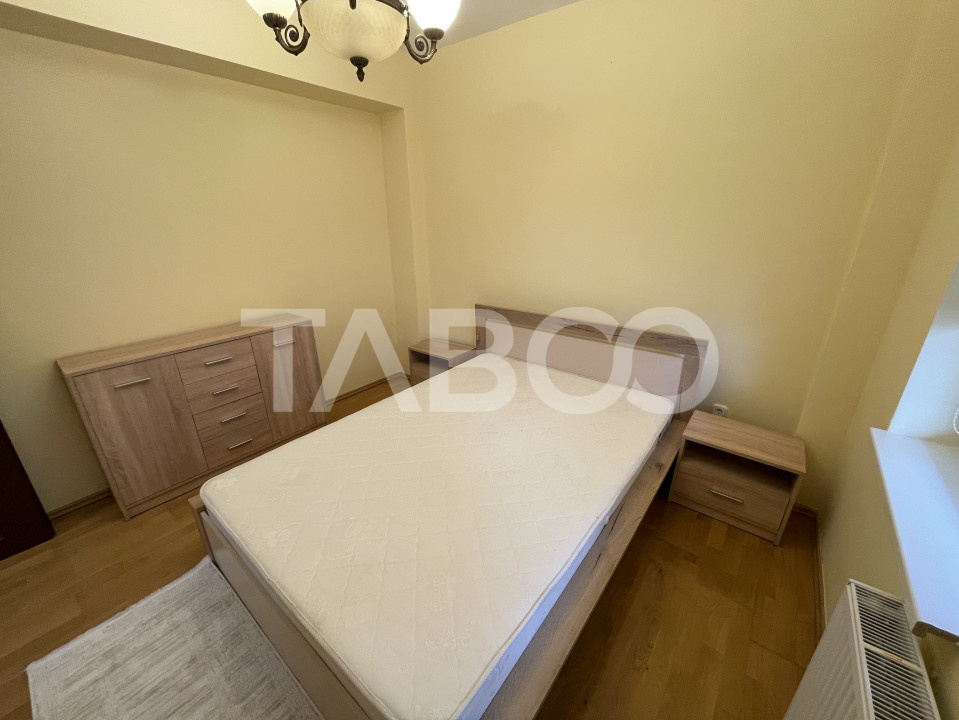 Apartament de inchiriat cu 4 camere decomandat parcare Strand Sibiu