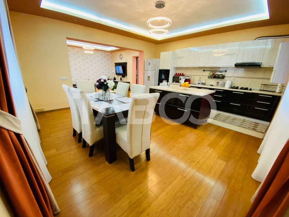 Apartament de inchiriat cu 4 camere decomandat zona Turnisor Sibiu