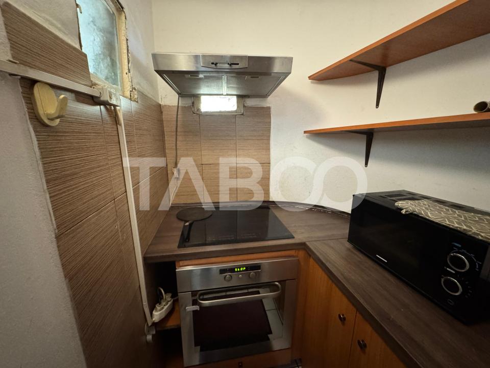 Apartament de inchiriat cu 5 camere 2 bai bloc cu lift Turnisor Sibiu