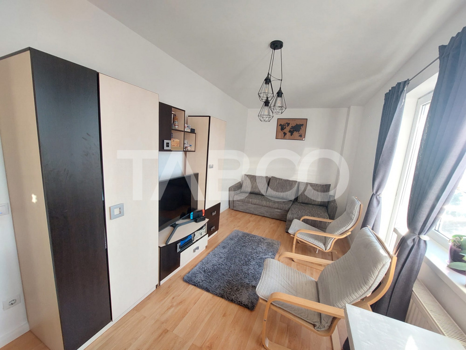 Apartament de inchiriat decomandat 2 camere balcon parcare Terezian