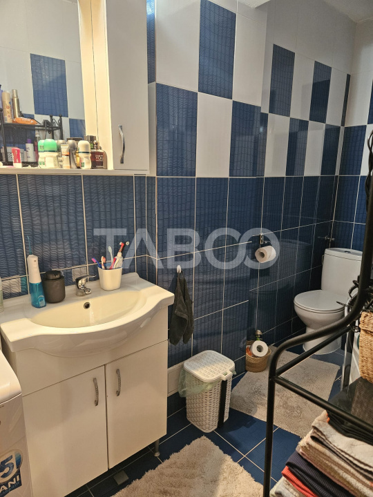 Apartament de inchiriat decomandat 2 camere balcon parcare Terezian