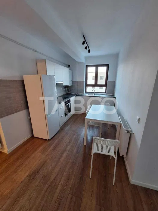 Apartament de inchiriat Doamna Stanca 2 camere balcon parcare