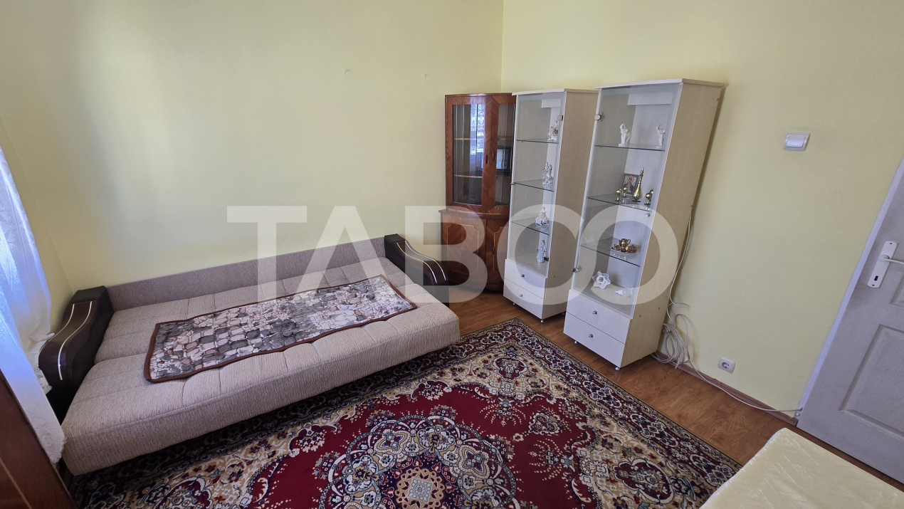 Apartament de inchiriat in Strand cu 2 camere mobilate utilate