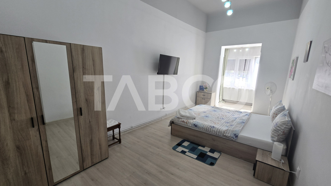 Apartament de inchiriat la casa 2 camere mobilate utilate Central