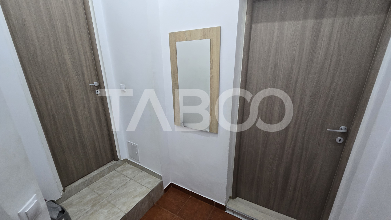 Apartament de inchiriat la casa 2 camere mobilate utilate Central
