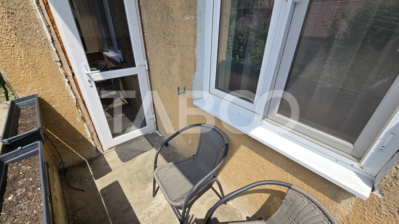 Apartament de inchiriat la casa 4 camere 2 bai balcon zona Centrala