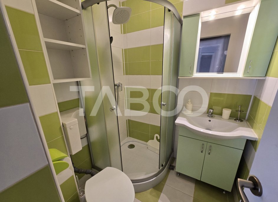 Apartament de inchiriat la casa renovat zona linistita Orasul de Jos 