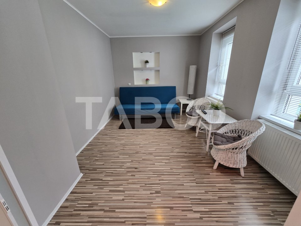 Apartament de inchiriat la casa renovat zona linistita Orasul de Jos 