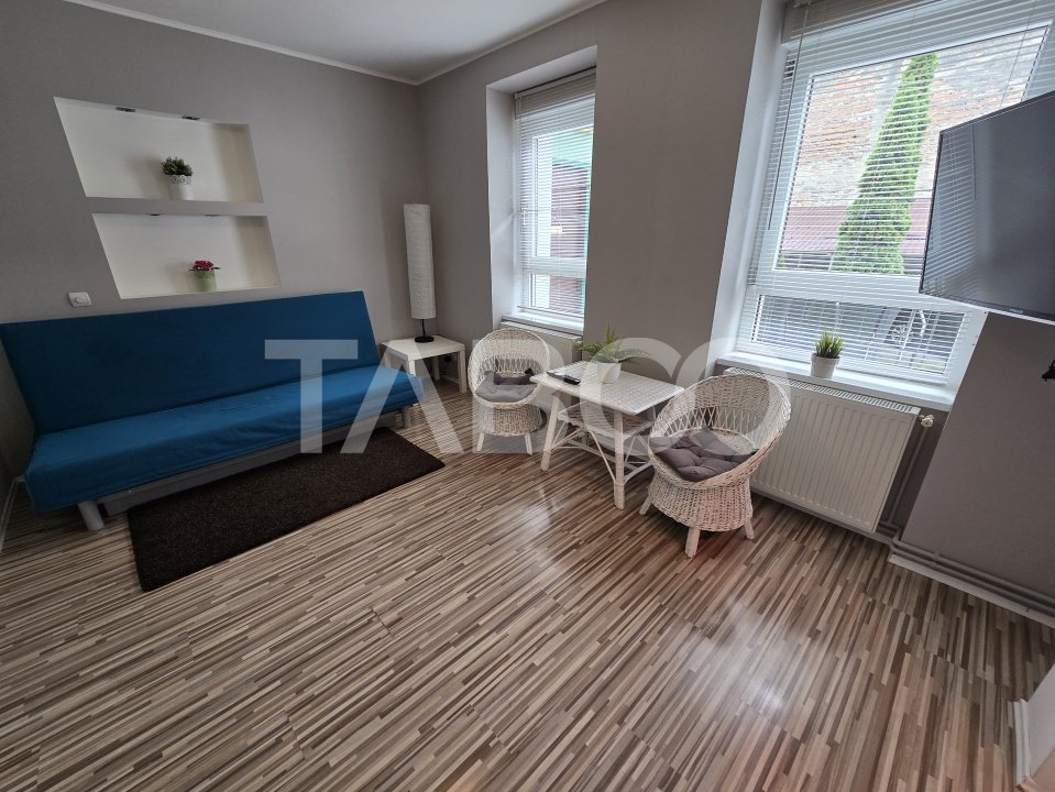 Apartament de inchiriat la casa renovat zona linistita Orasul de Jos 