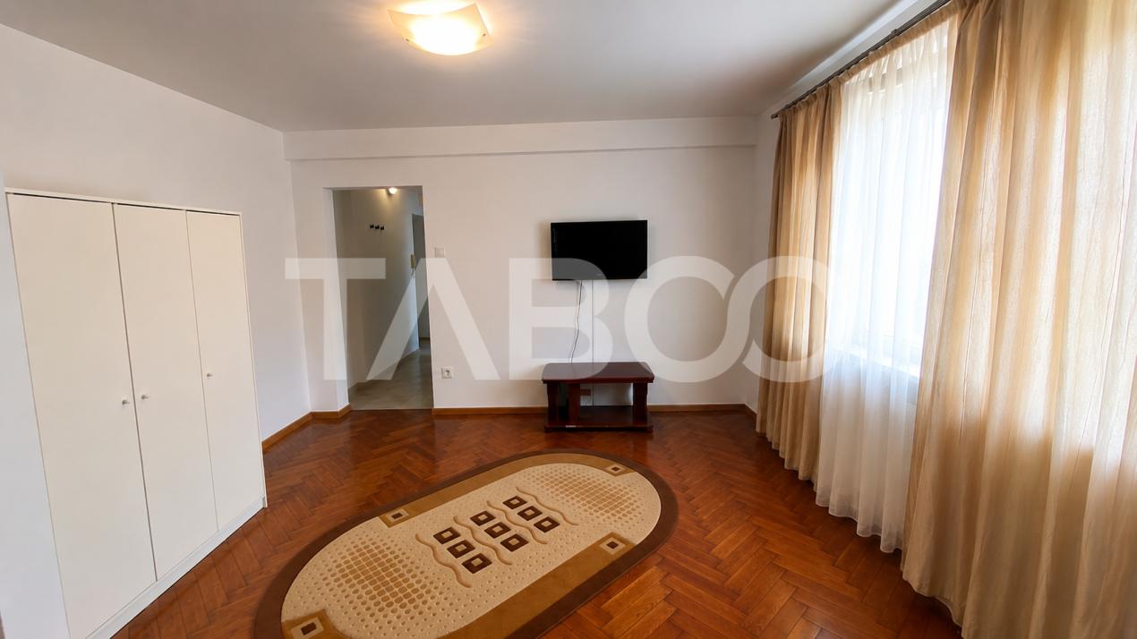 Apartament de inchiriat mobilat utilat 3 camere 56 mpu Sibiu