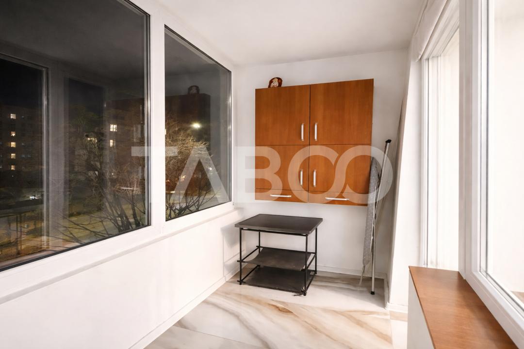 Apartament de inchiriat modern amenajat 3 camere 2 bai Vasile Milea 