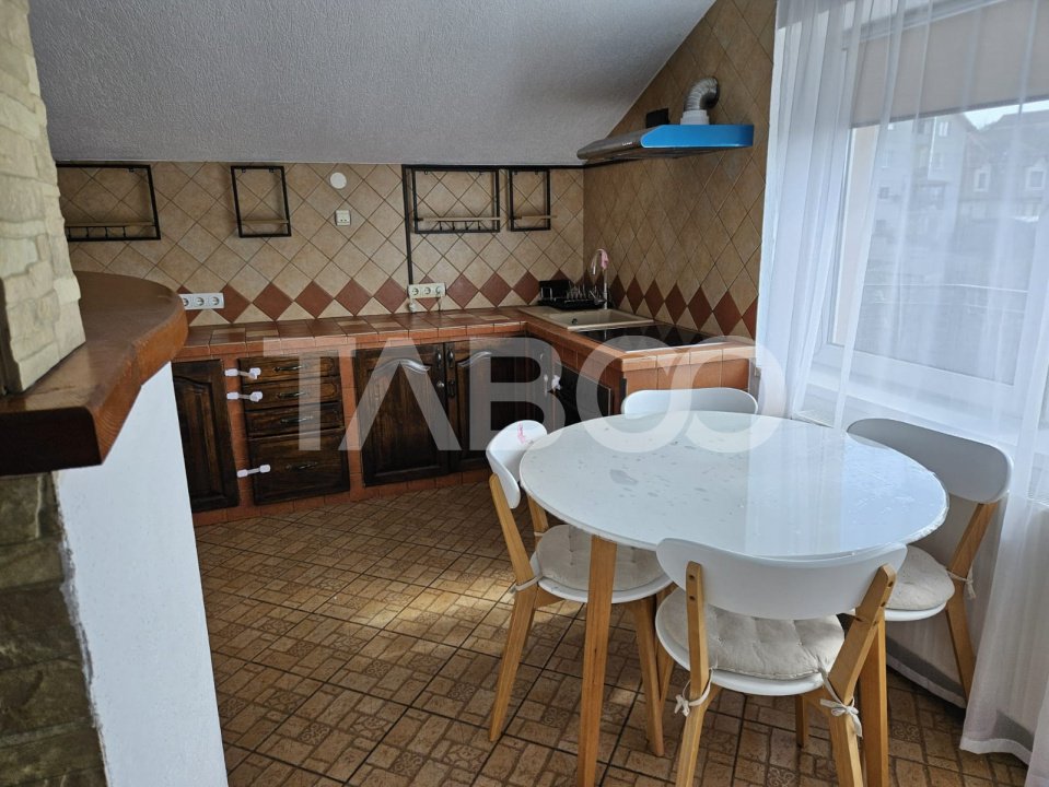 Apartament de inchiriat mutare imediata 100 mpu Strand