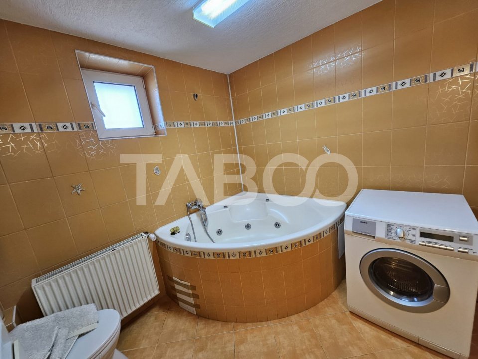 Apartament de inchiriat mutare imediata 100 mpu Strand