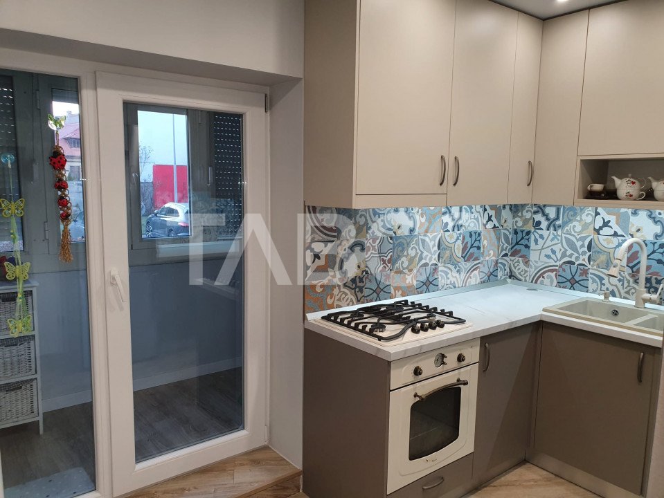 Apartament de inchiriat  Pet Friendly renovat 3 camere 2 bai Central