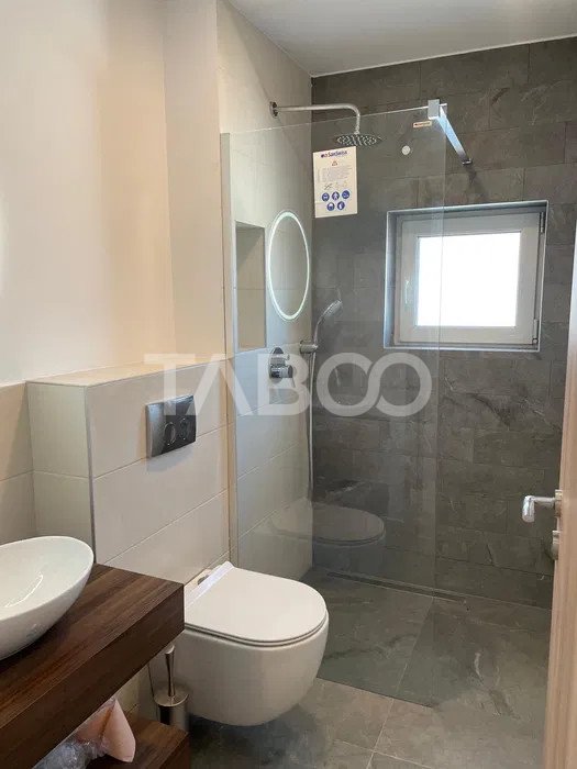 Apartament de inchiriat tip penthouse 4 camere lift Kogalniceanu