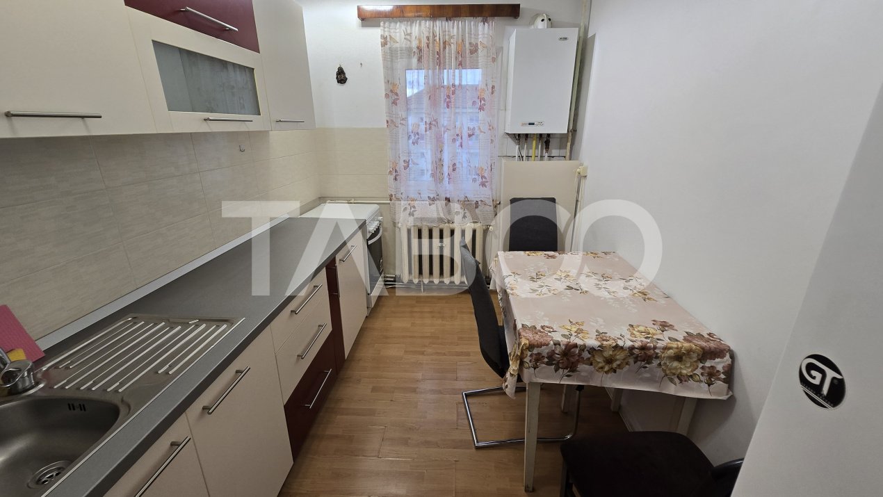 Apartament de inchiriat Valea Aurie 3 camere balcon mobilat utilat