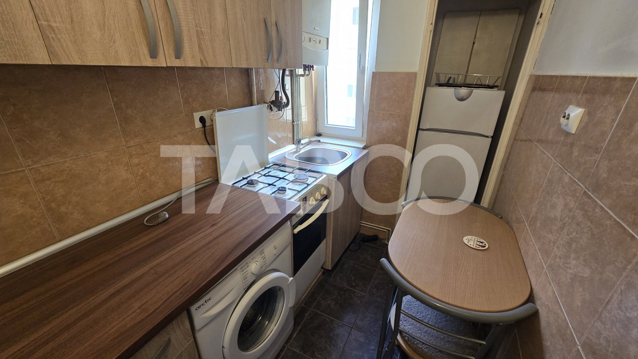Apartament de inchiriat Vasile Aaron 2 camere mobilat utilat
