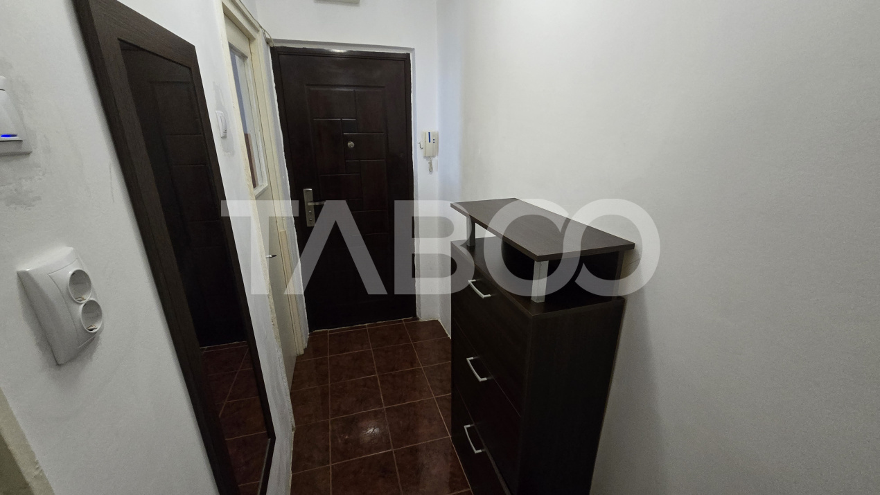 Apartament de inchiriat Vasile Aaron 2 camere mobilate utilate