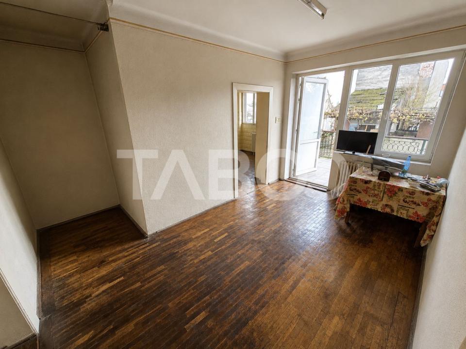 Apartament de vanzare 150mp utili + gradina 300mp zona Piata Cluj