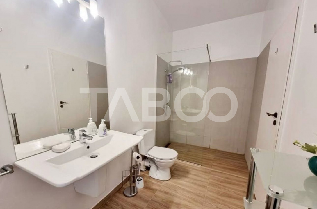 Apartament de vanzare 2 camere 2 bai 2 pivnite Centrul Istoric Sibiu