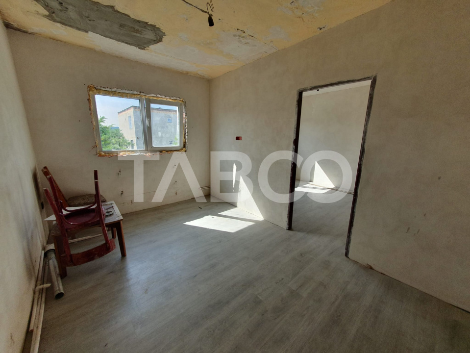 Apartament de vanzare 2 camere 44 mp utili 13 Decembrie boc Italieni