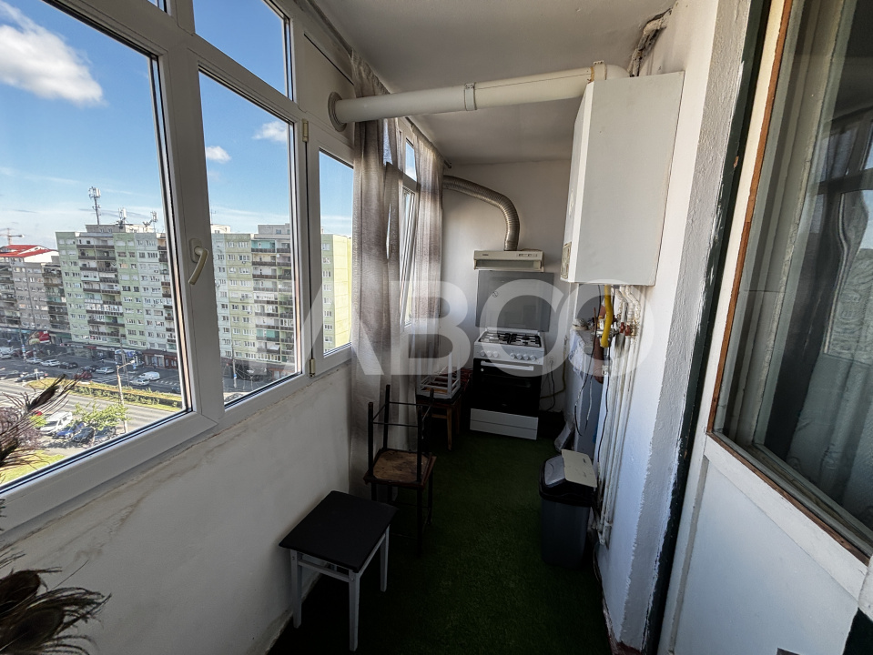 Apartament de vanzare 2 camere 47mp+7mp balcon zona Mihai Viteazul 