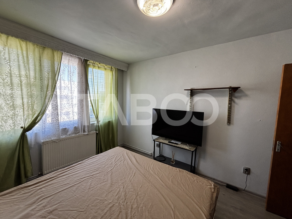 Apartament de vanzare  2 camere 47mp+7mp balcon zona Mihai Viteazul 