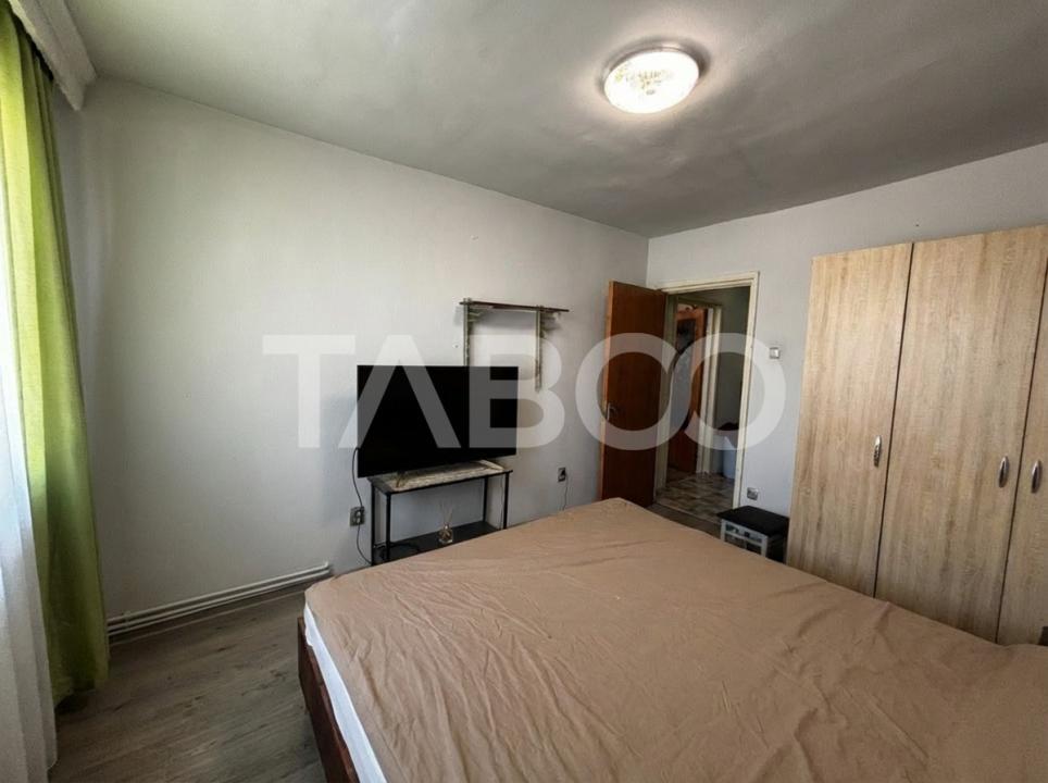 Apartament de vanzare  2 camere 47mp+7mp balcon zona Mihai Viteazul 