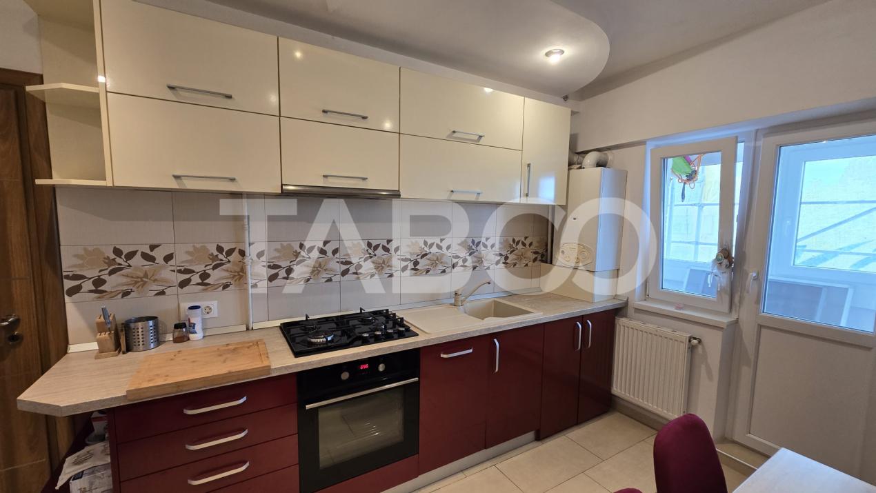 Apartament de vanzare 2 camere 60mp bloc cu lift in zona Garii Sibiu