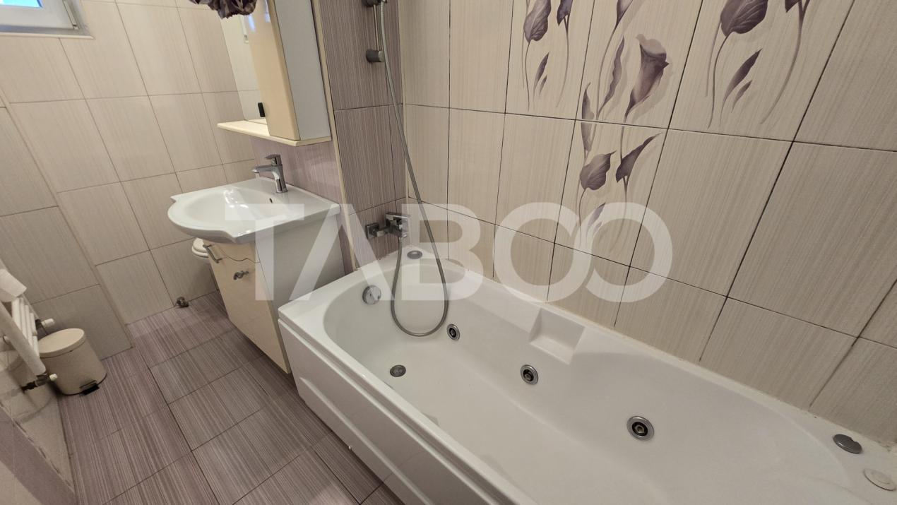Apartament de vanzare 2 camere 60mp bloc cu lift in zona Garii Sibiu