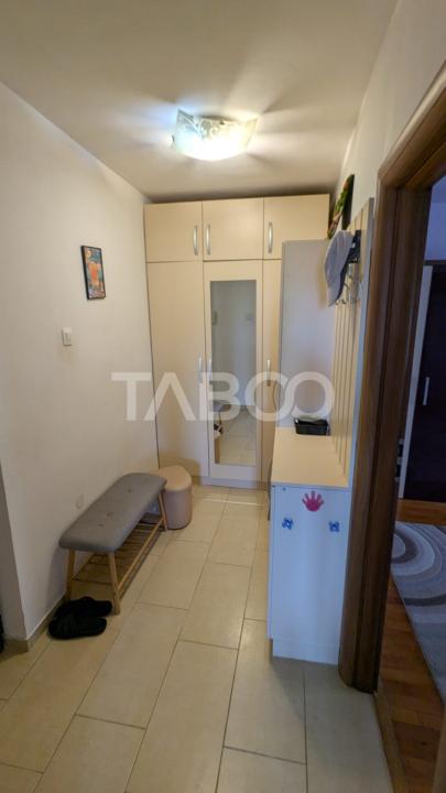 Apartament de vanzare 2 camere 60mp mobilat utilat balcon zona Central