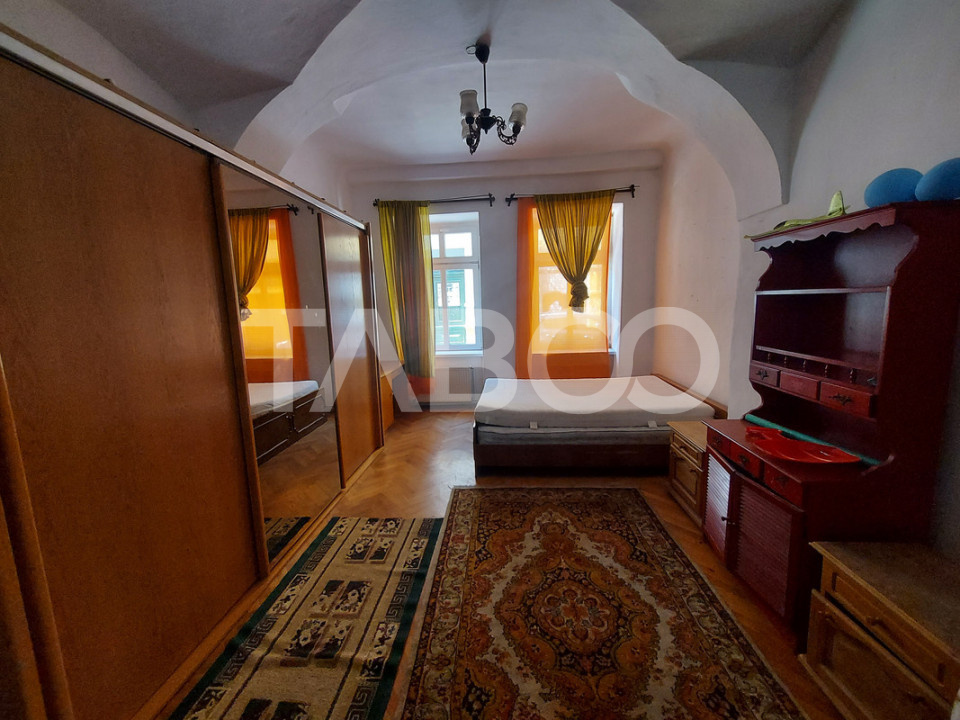 Apartament de vanzare 2 camere 68 mpu pivnita in Centrul Istoric Sibiu in Sibiu - Timotei Popovici