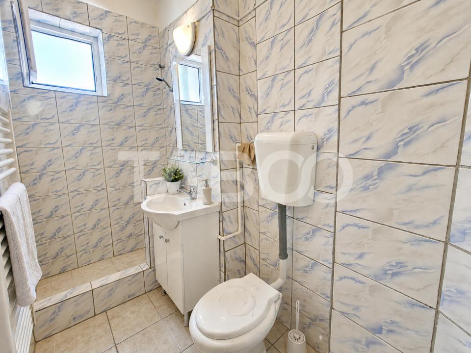 Apartament de vanzare 2 camere balcon etaj 2 in Avrig zona Sticla