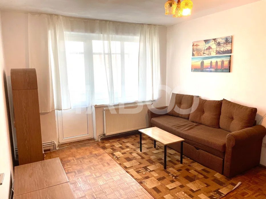 Apartament de vanzare 2 camere balcon langa scoala Terezian in Sibiu - Lunga