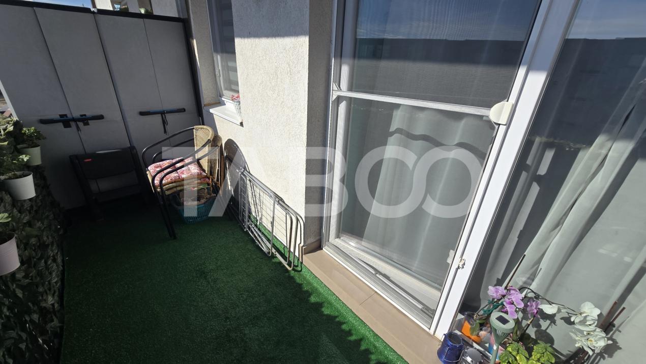 Apartament de vanzare 2 camere balcon parcare Kaufland Arhitectilor