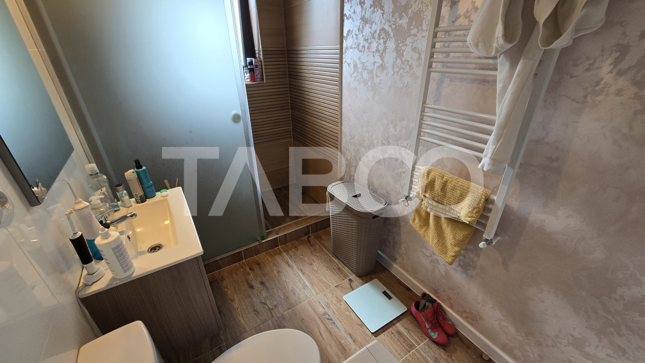 Apartament de vanzare 2 camere balcon parcare mobilat utilat Selimbar