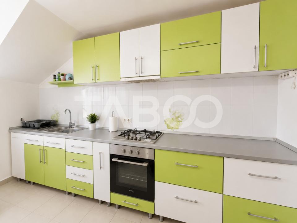 Apartament de vanzare 2 camere balcon parcare Terezian bloc nou