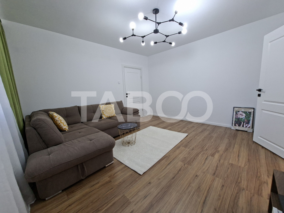 Apartament de vanzare 2 camere balcon si pivnita clinica Paltinul