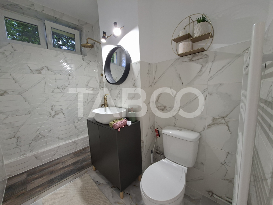 Apartament de vanzare 2 camere balcon si pivnita clinica Paltinul